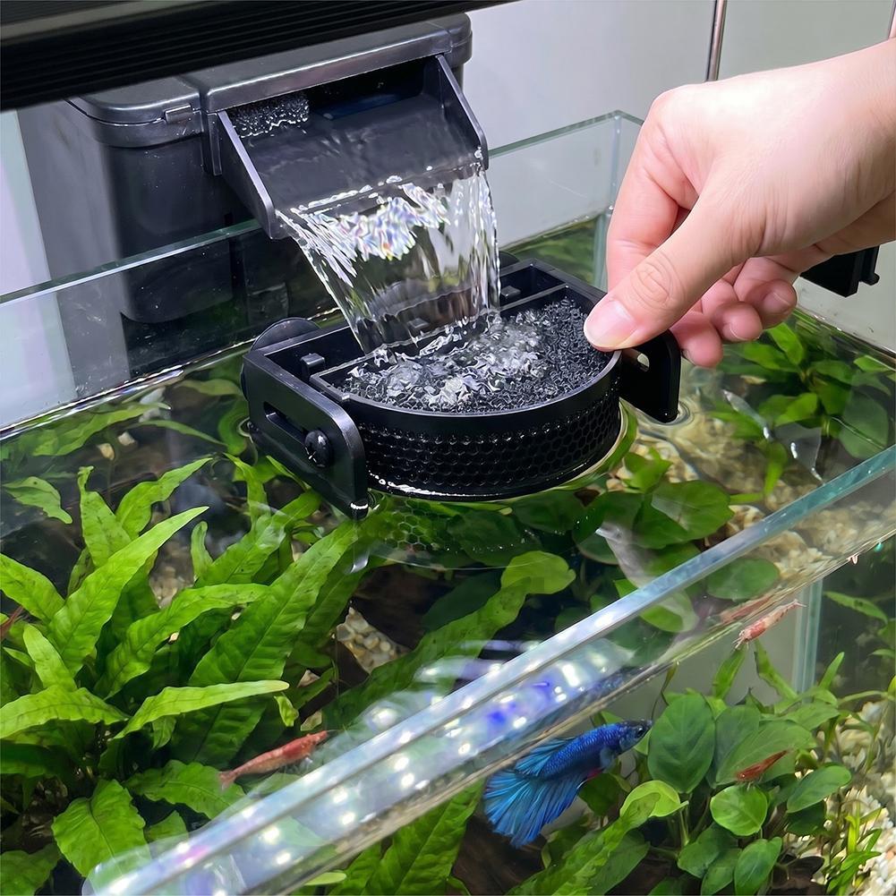 Betta Fish Tank - ﻿ プレミアム水槽フィルターバッフル（吸盤付き）、水槽フローコントローラー、ベタ魚用水面安定化＆流量調整器
